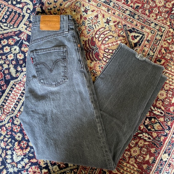 Levi’s straight jeans size 24 black grey washed - Picture 1 of 3